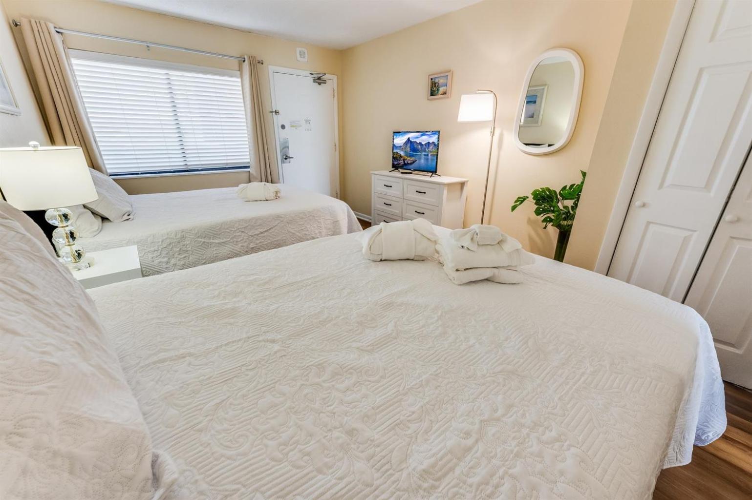 Romantic Oceanfront View, Discounted, Pools شاطئ ميرتل المظهر الخارجي الصورة